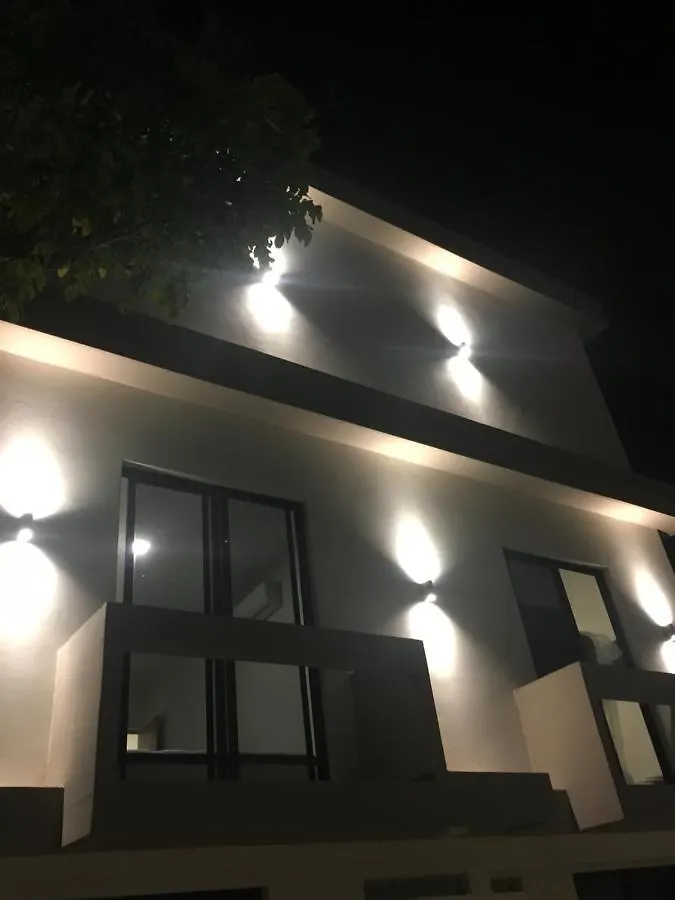 Amazing Studio 2 With Terrace, Close To Ado, Beaches And Hotel Strip, Fast Wifi Cancun